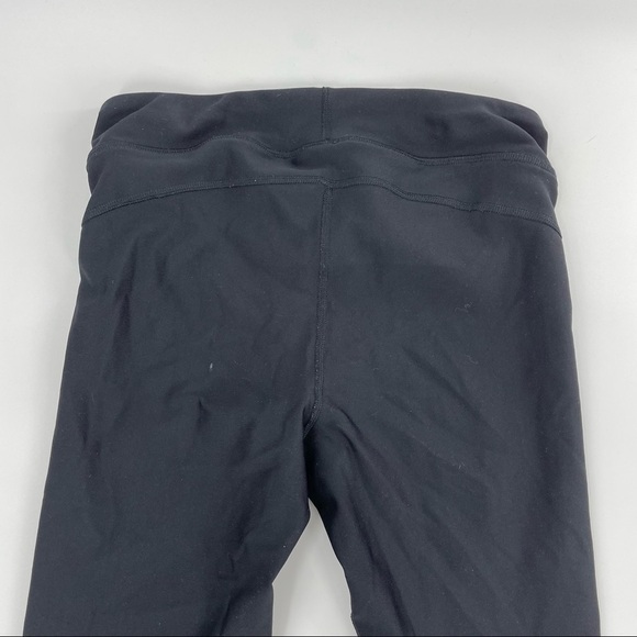 HeatGear Under Armour Capris in Black - Picture 9 of 10